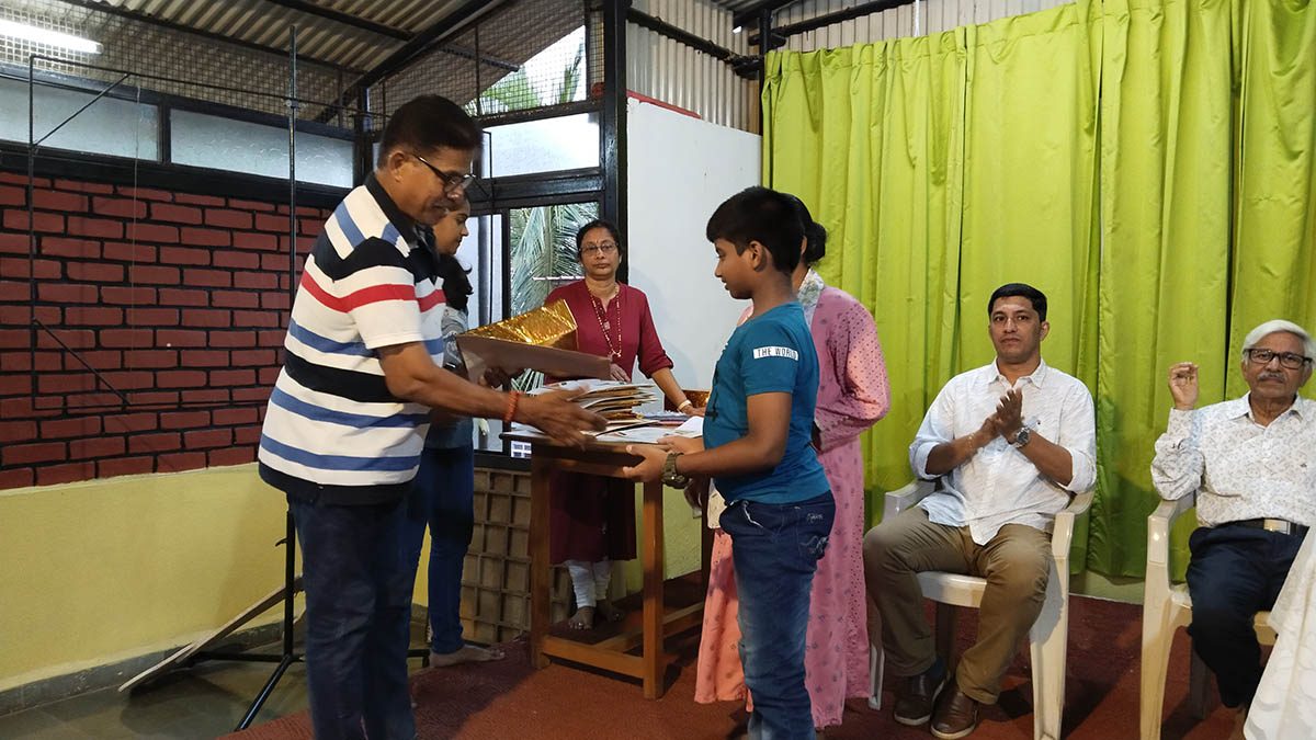 Kaushal Umesh Naik
Age: 10 (Category: 6 to 12)
India independence day related any theme.