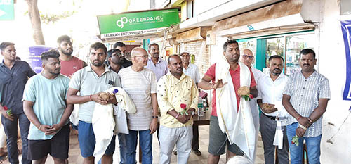 Local Gowrakshaks honored. Local Gowrakshaks honored.