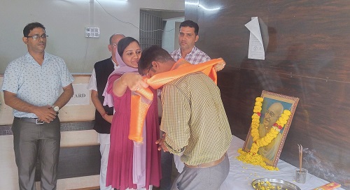 Felicitation of Stephen Johnson by Sancoale Panchayat Felicitation of Stephen Johnson by Sancoale Panchayat