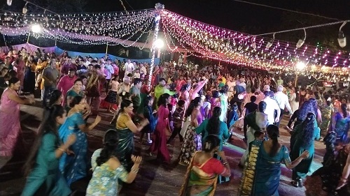 Navratri 2023 organized by Shri Santosh Desai was a smash hit!