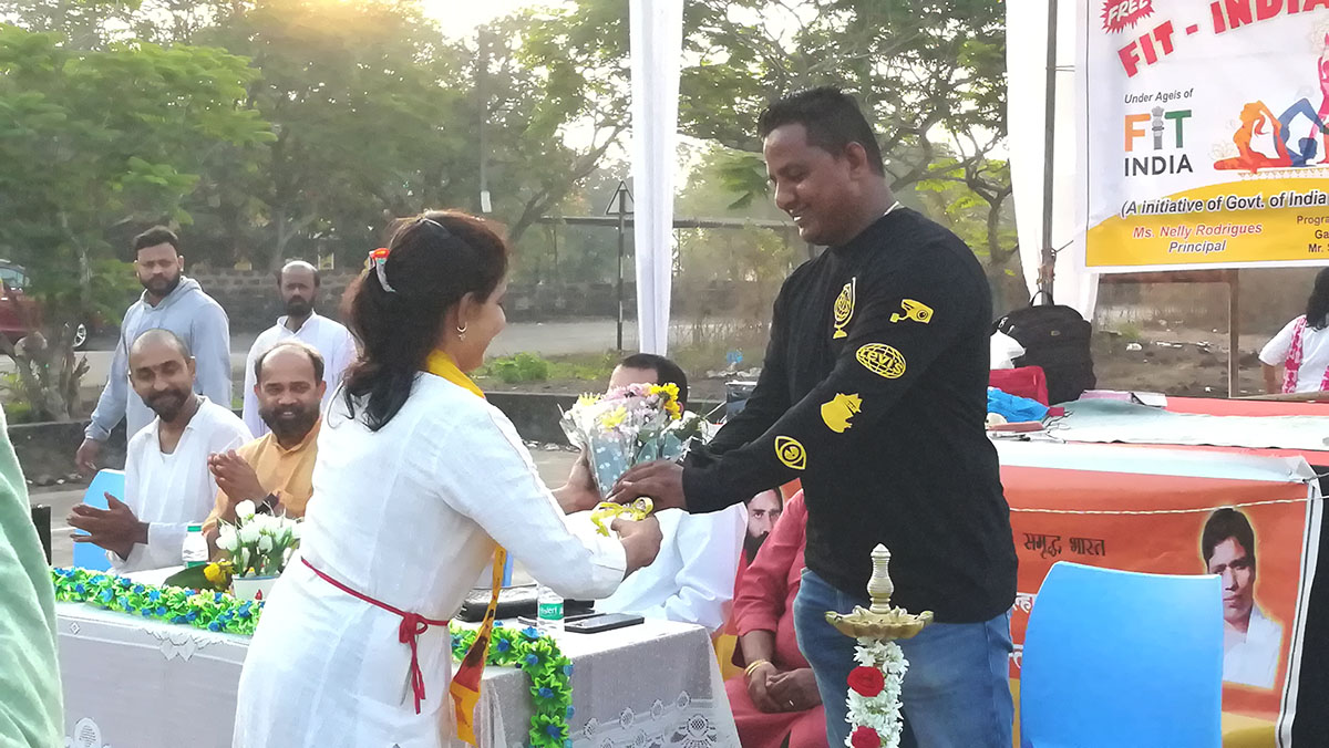 Guest of honour and panch of ward no 10, Sancoale Panchayat Shri Govind Lamani being felicitated.